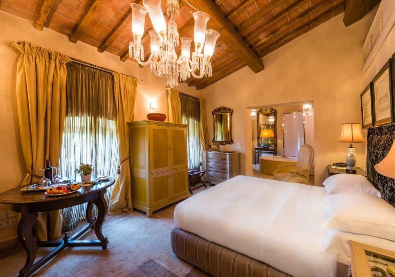 Villa Mangiacane - Small Luxury Hotels Of The World サン・カシャーノ・イン・ヴァル・ディ・ペーザ エクステリア 写真