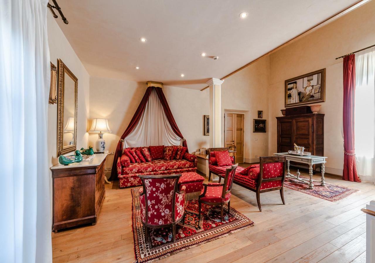 Villa Mangiacane - Small Luxury Hotels Of The World サン・カシャーノ・イン・ヴァル・ディ・ペーザ エクステリア 写真