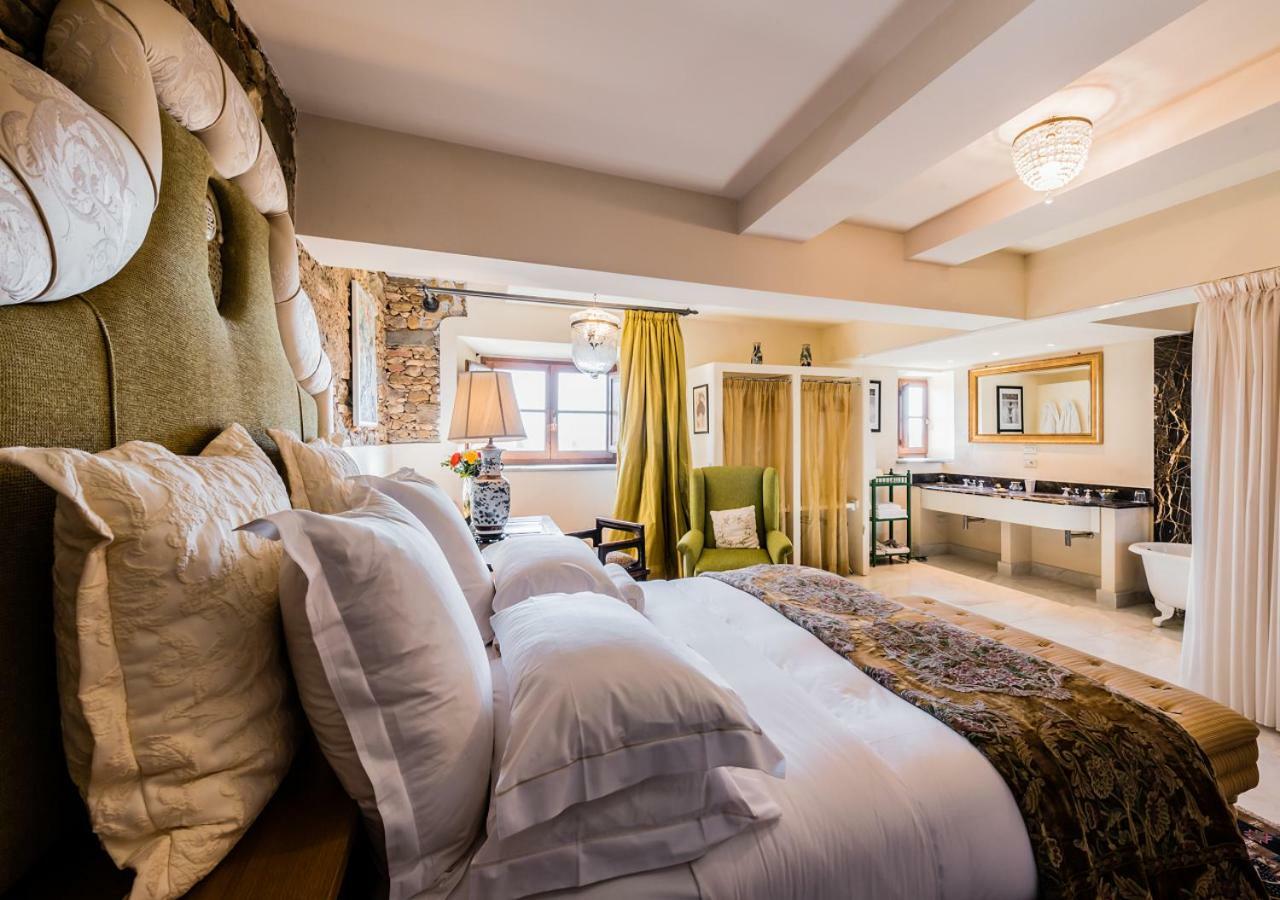 Villa Mangiacane - Small Luxury Hotels Of The World サン・カシャーノ・イン・ヴァル・ディ・ペーザ エクステリア 写真