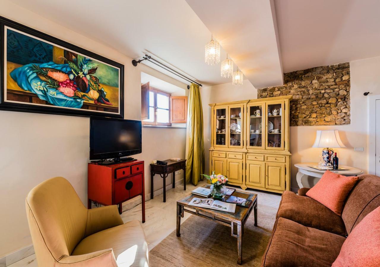 Villa Mangiacane - Small Luxury Hotels Of The World サン・カシャーノ・イン・ヴァル・ディ・ペーザ エクステリア 写真