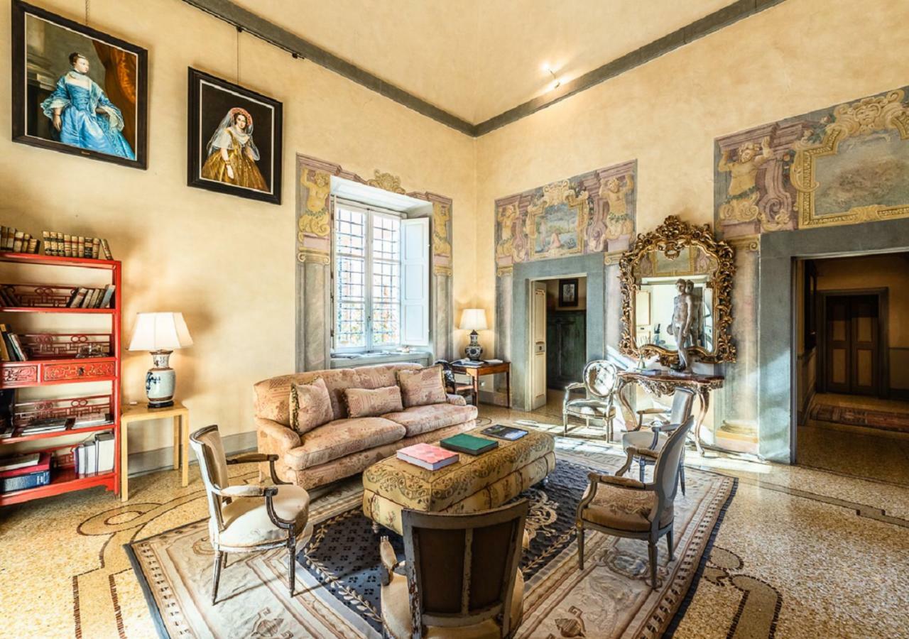 Villa Mangiacane - Small Luxury Hotels Of The World サン・カシャーノ・イン・ヴァル・ディ・ペーザ エクステリア 写真